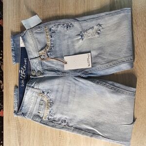 NWT WALLFLOWER | LUSCIOUS CURVY BEDAZZLED DISTRESSED SKINNY JEAN SIZE 3